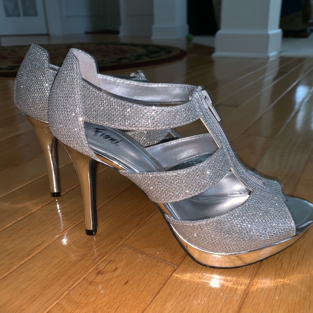Formal heels